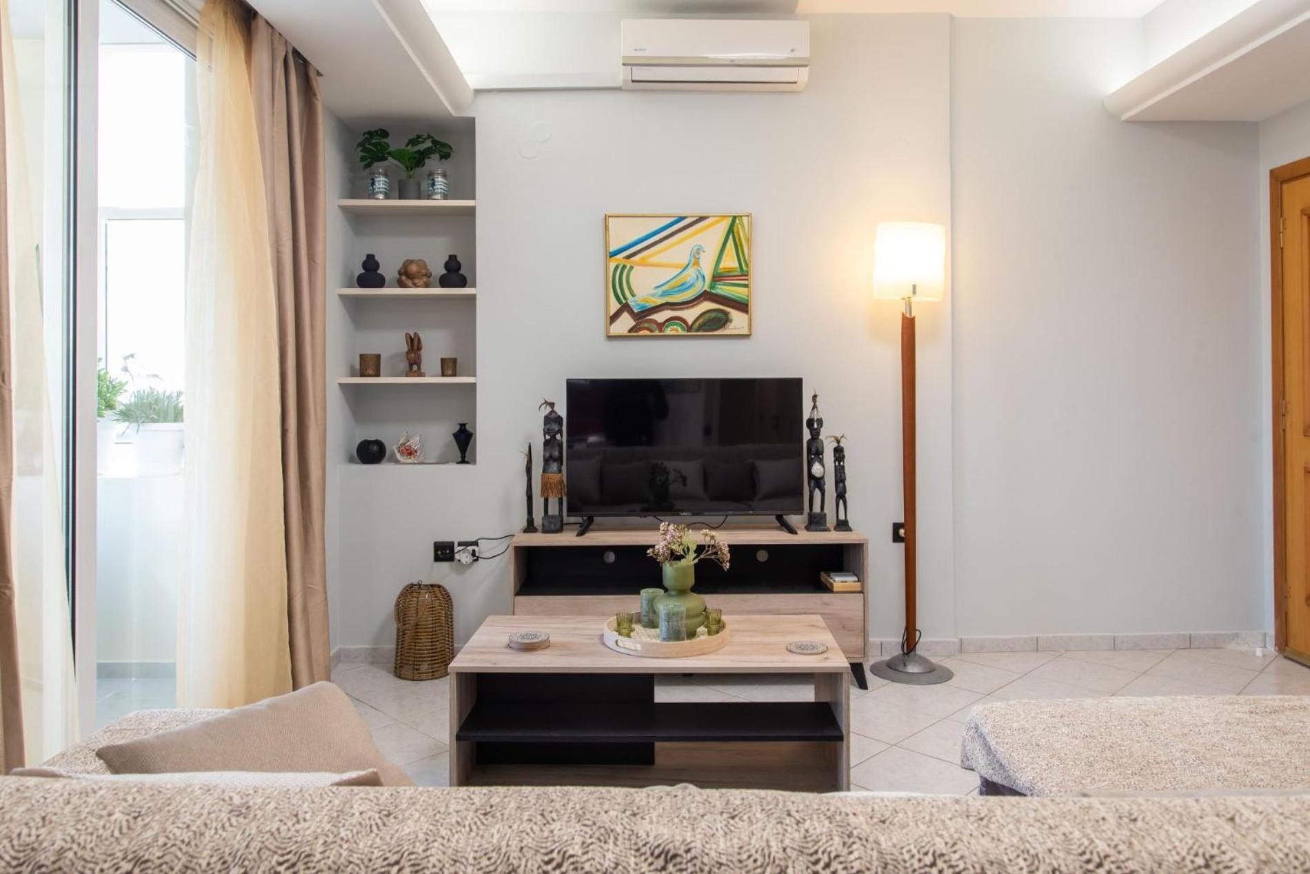Sky 7 View Apartment Heraklion  Exterior photo